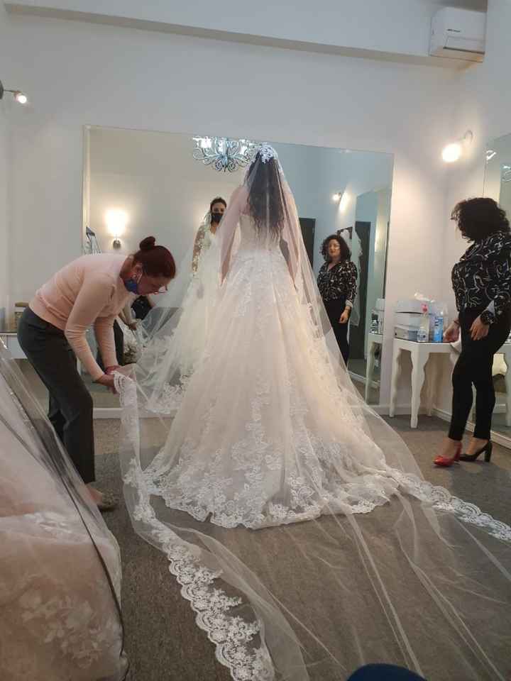 Enséñame tu vestido - 2