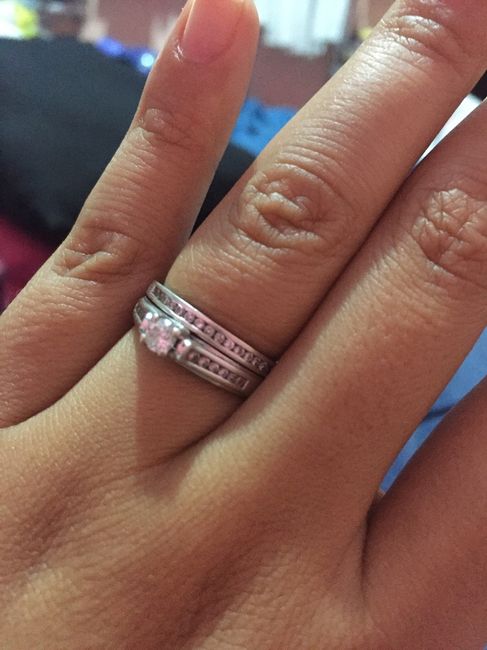 Y si me enseñas tu anillo? - 1