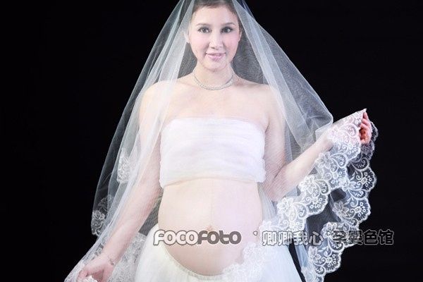 Pregnant veil