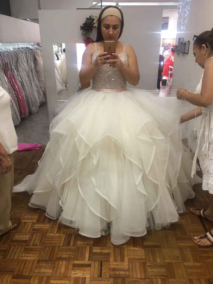 a un mes y mi vestido de ensueño en casa por fin - 1