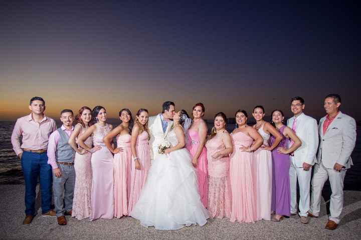 Damas, damos y uno que otro padrino 