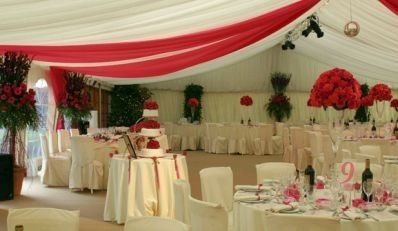 Decoración blanco con rojo 5