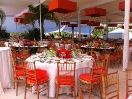 Decoración blanco con rojo 7