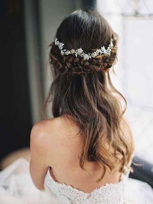 Peinados de novia, media cola 4