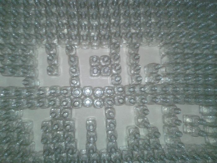letrero, son puras botellas de don julio blanco cuando trabajamos en Cuervo