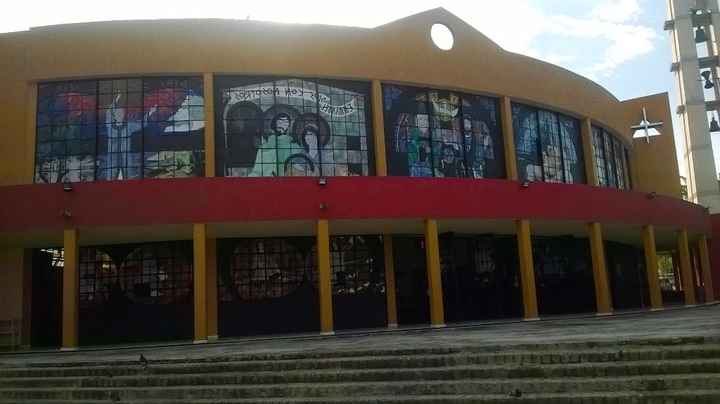 parroquia por fuera