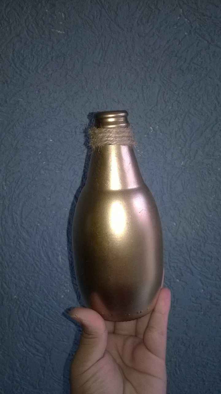 Botella decorada