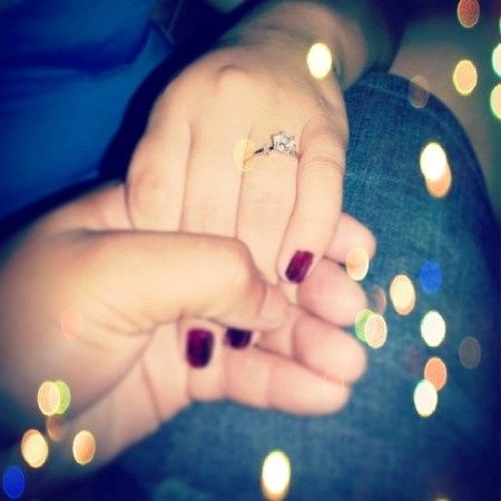 les presumo mi anillo