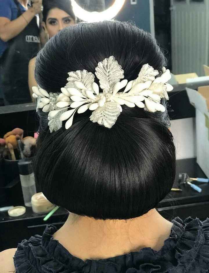 ¿Peinado recogido o semirecogido? - 3