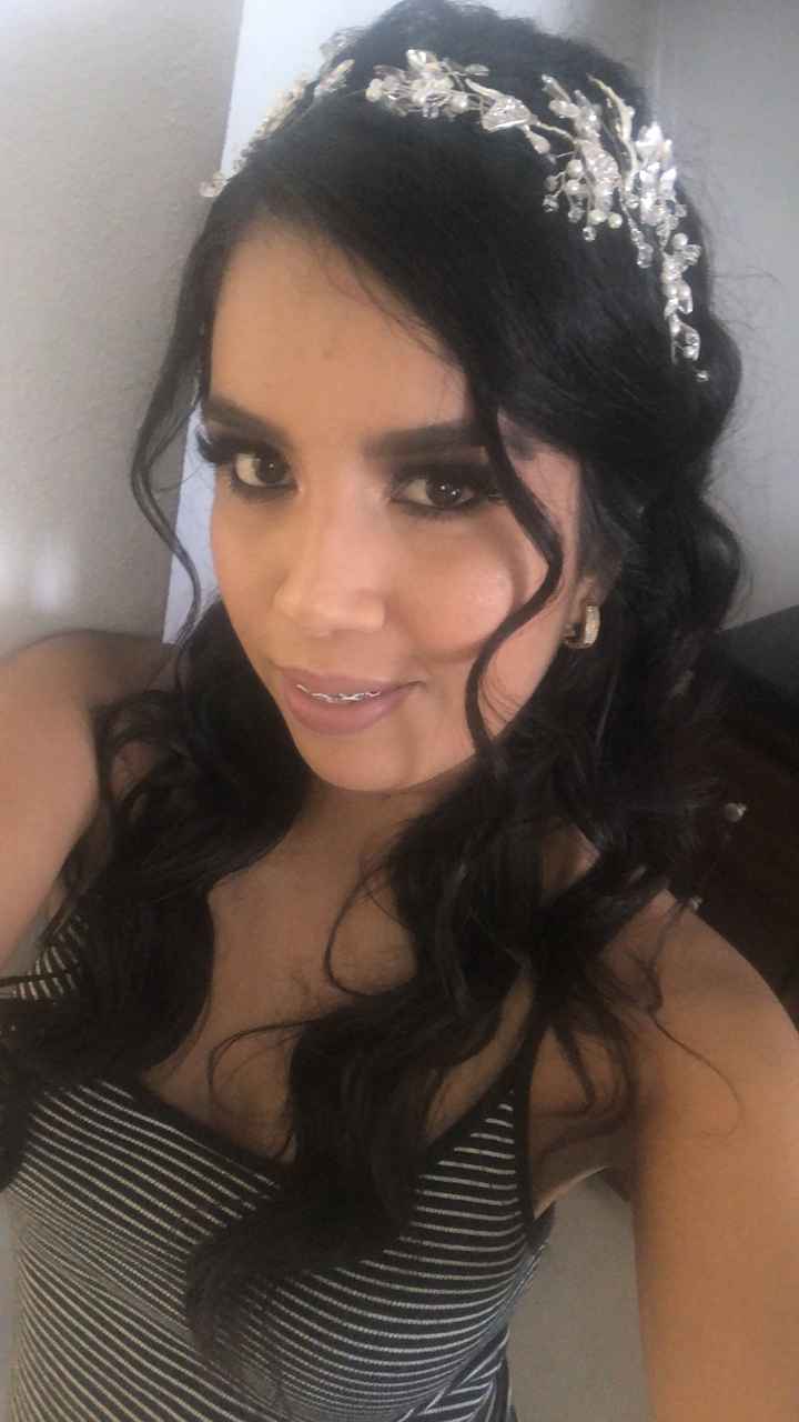 Tocado vs. corona - 1