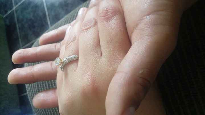 ¿Ya presumiste tu anillo de compromiso? - 1