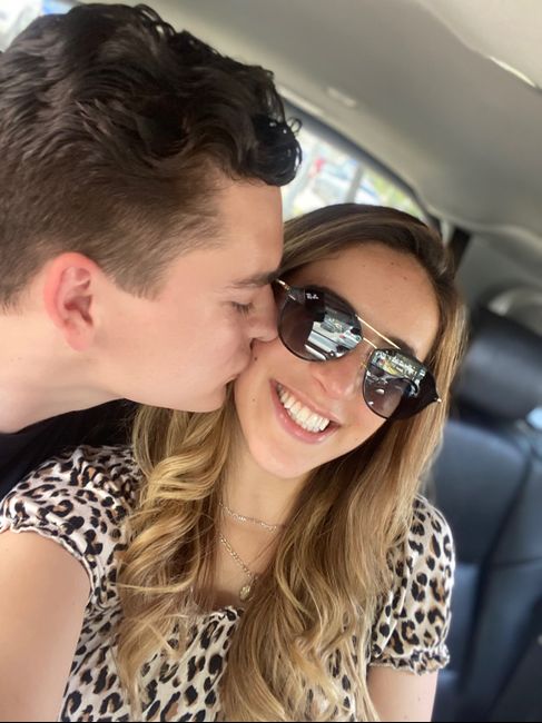 Reto con regalo: Sube una foto con tu pareja🎁 3