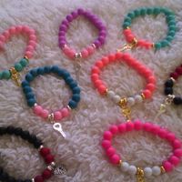 Haciendo pulseritas..  - 1