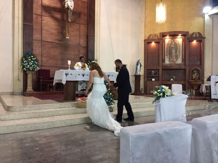 vestido por atras