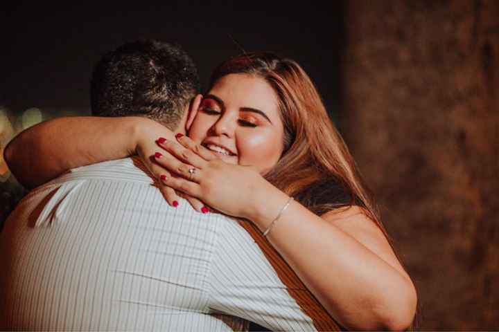 ¿Tenías las uñas hechas cuando te dio el anillo? - 1