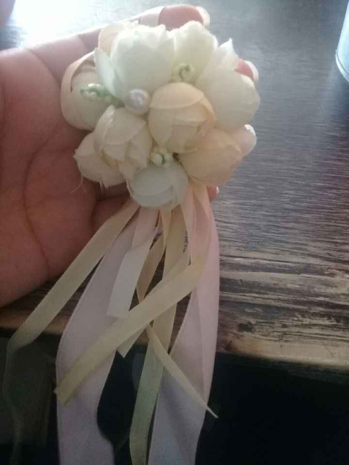  Corsages - 1