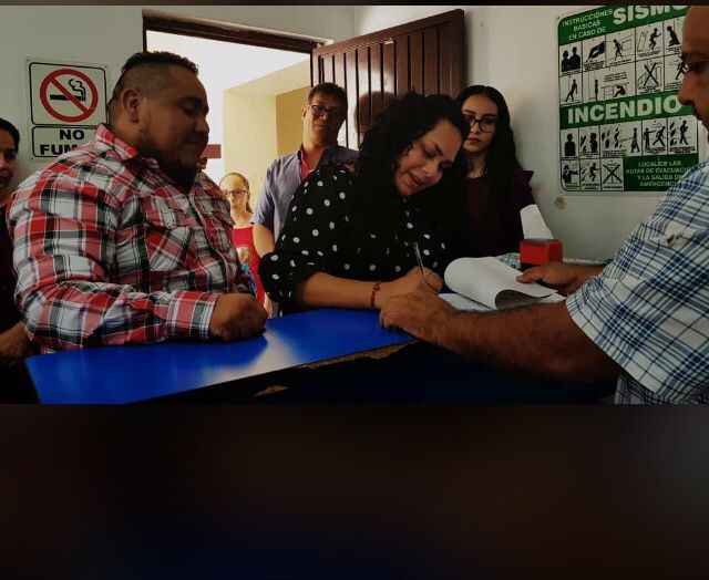 Ya me case al civil - 2