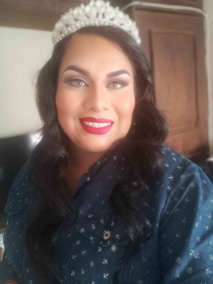 Maquillaje cargado para el dia b ?? 👸 - 1