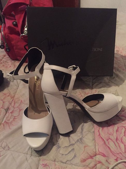 Bellas  bridess, quien ya tiene sus zapatillas? - 1