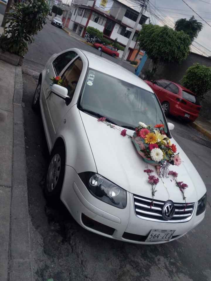 Ayuda con el auto de novios ! - 1