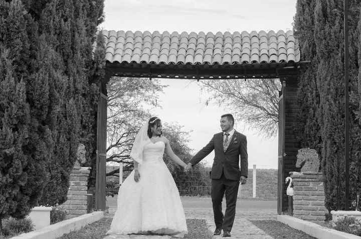 1 mes de casados ❤ - 1