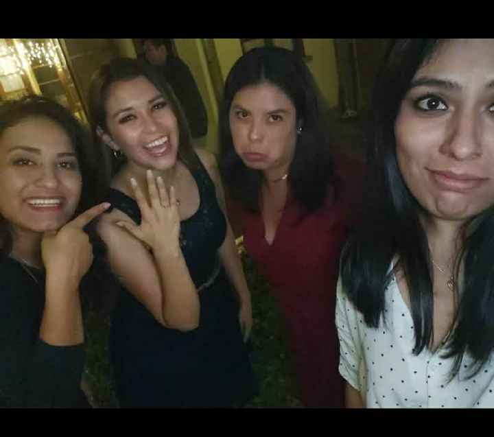 Manual para damas:  ¿Fotos formales o divertidas? - 1