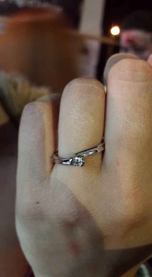 Chicas presumen sus anillos de compromiso!!!!  el mio ya lo mande hacer cuando lo tenga listo lo ens