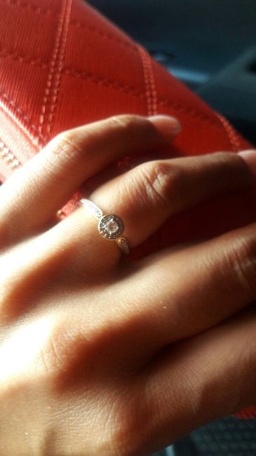 Compartan su anillo de compromiso ? - 1