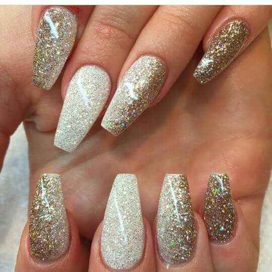 Uñas tradicionales o extravagantes....... - 7