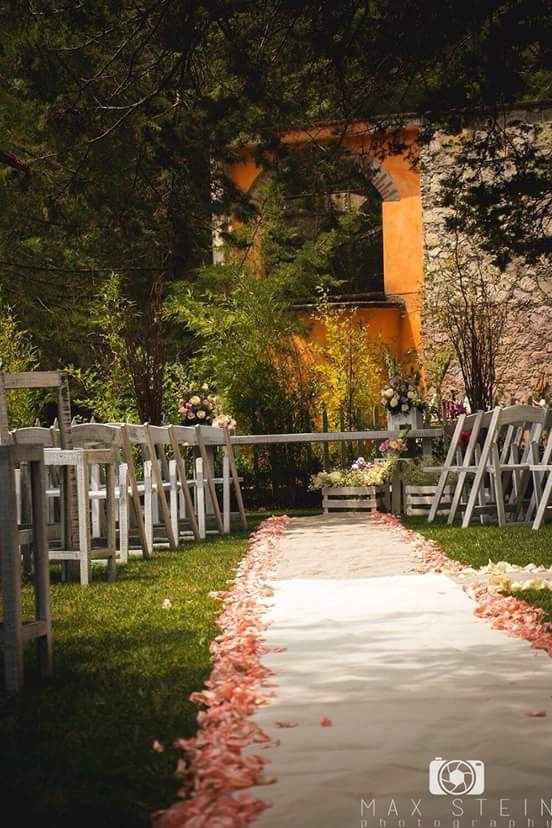 Decoración pasillo de la ceremonia - 2