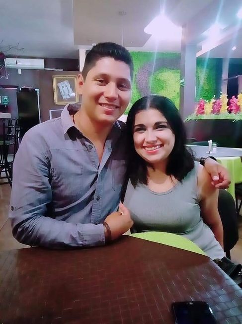 ¡Comenta con una foto de esta semana con tu amor! 9