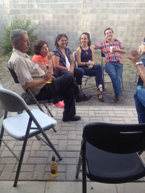 Dos familias se convierten en una - 1