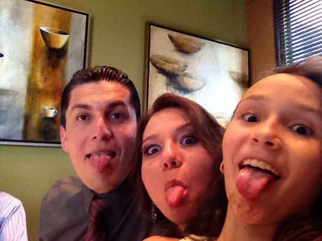 Veo muchas caras nuevas. ¡quiero conocerlas! - 1