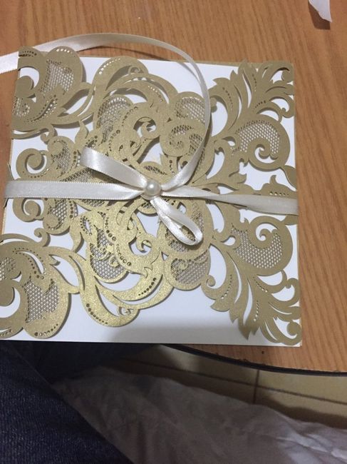 Enseñenme sus invitaciones. - 1