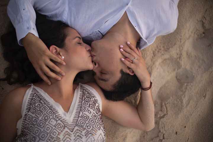 ¿Quién es más besucón?  💘🎁 - 1