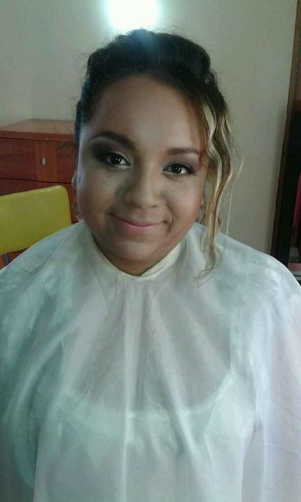 Prueba de peinado y maquillaje - 3