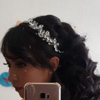 Comparte tu accesorio de pelo - 1