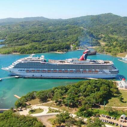 Alguien irá aquí para su luna de miel 🍯🌛 - 3