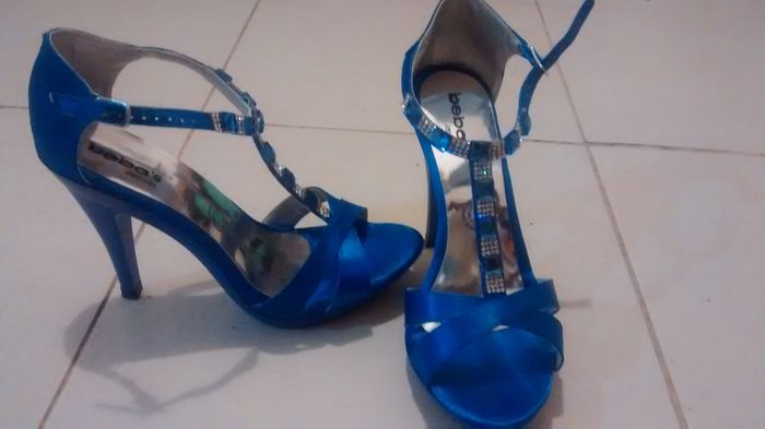 zapatos azul rey