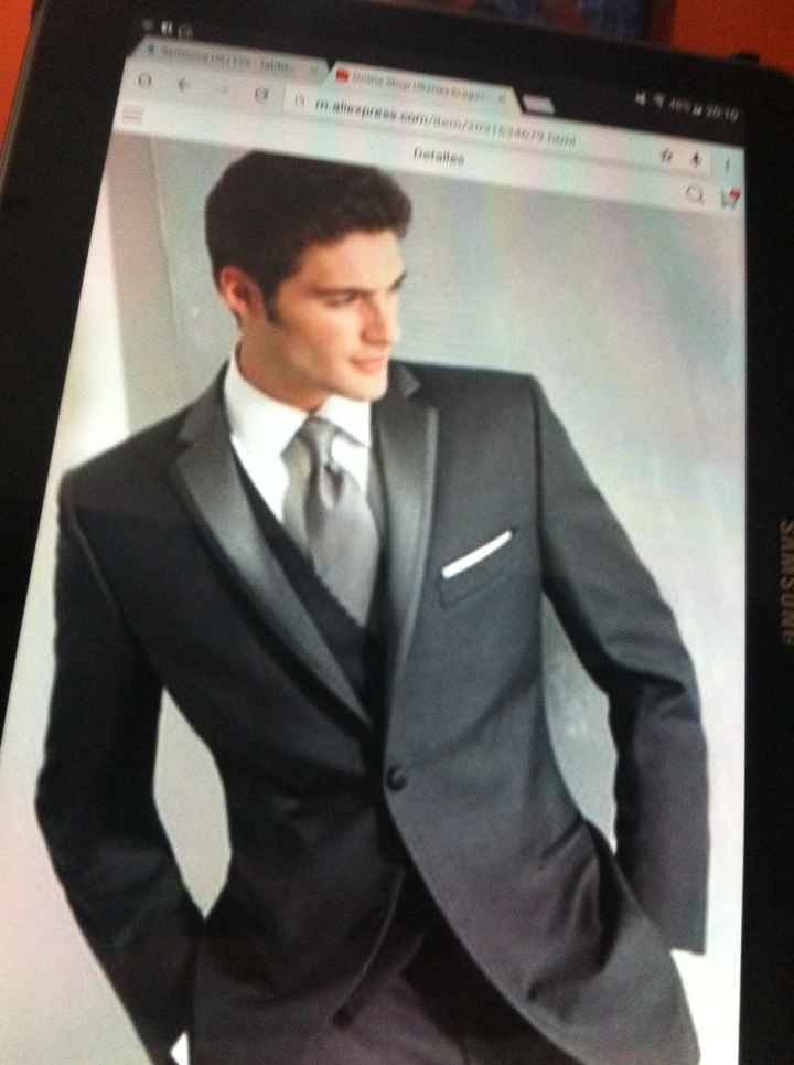 Trajes para el novio, boda de día - 1