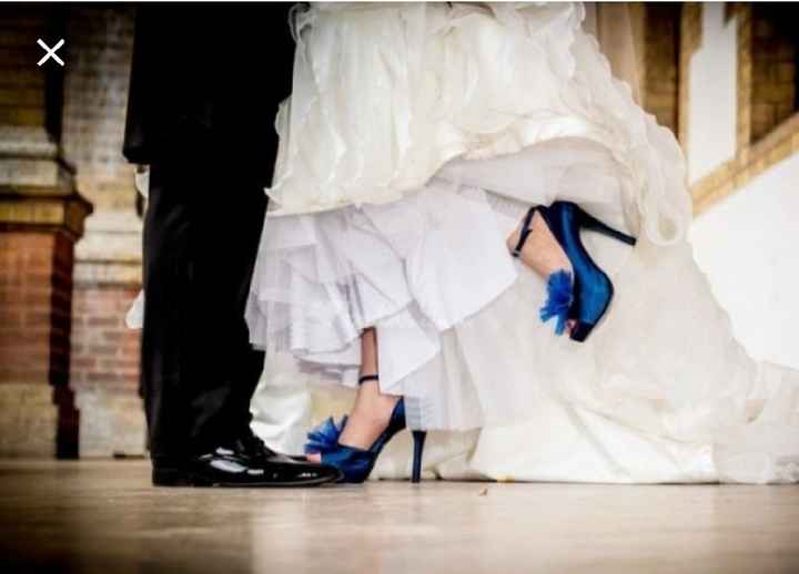 Baby blue en el calzado de la novia 💙 - 7