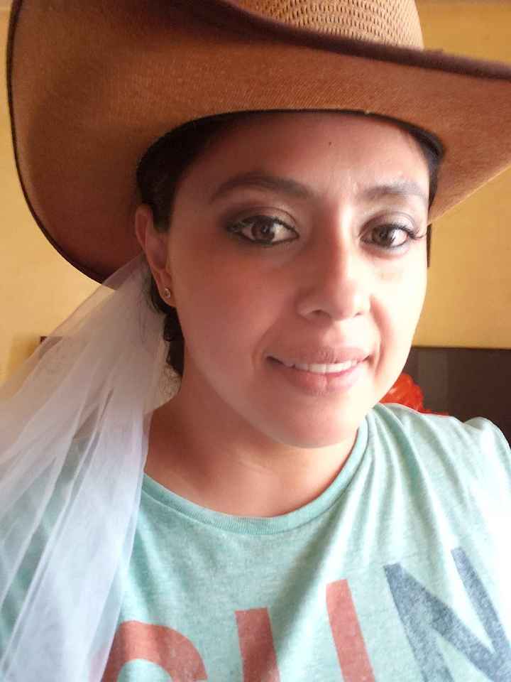 Velos con sombreros - 15
