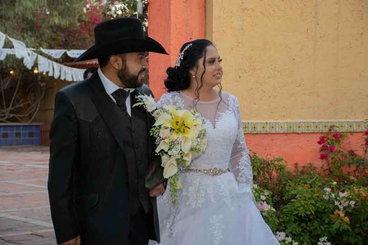 Tipos de ramos de novia--cascada 💐 - 1