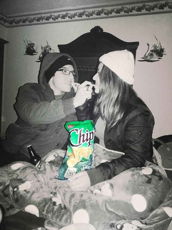 comiendo nuestras papas favoritas jeje 
