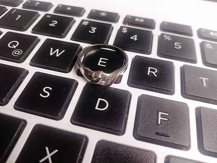 El anillo  💍 - 1