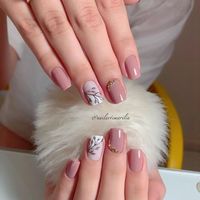 Comparte tus uñas - 1