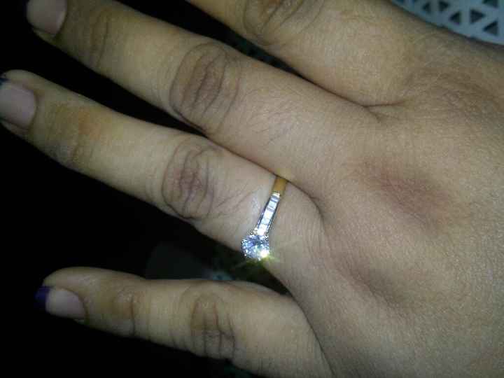 Presumaan sus bellos anillos!! - 1