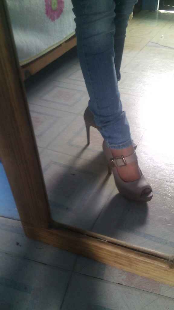 Mis zapatillas p el gran dia - 1