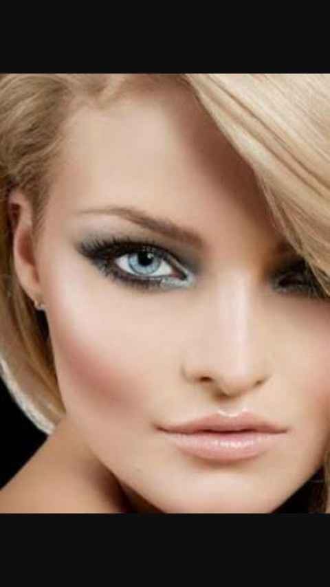 Maquillaje tu algo azul - 1