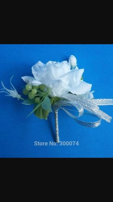 Blanco boutonniere para ellos - 6